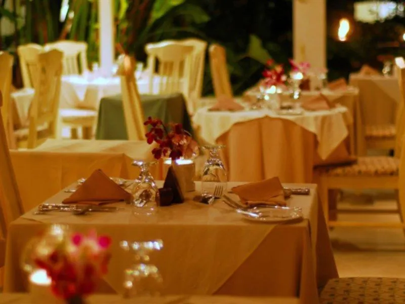 Treasure Beach Art Hotel, Barbados, An Autograph Collection All-Inclusive Resort (Adults Only) 圣詹姆斯 4*,  巴巴多斯岛